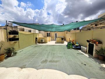 922582_22_1759136565