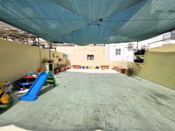 922582_20_1759136561