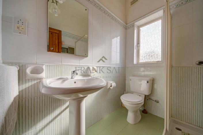 Image No.13-3 Bed Apartment for sale