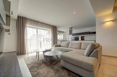 923432_20251030120218505153