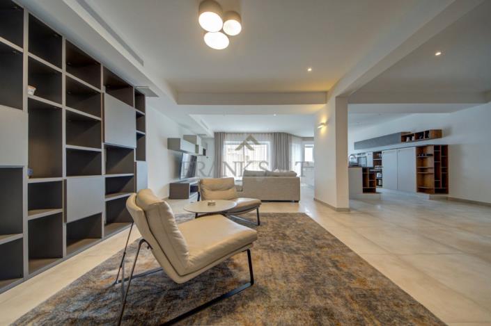 Image No.13-3 Bed Apartment for sale