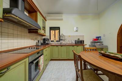 923184_20251023132109008999