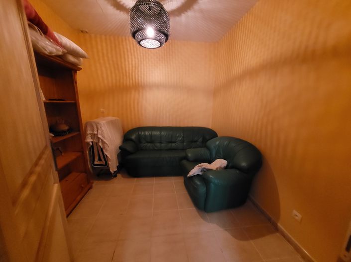 Image No.7-1 Bed House for sale