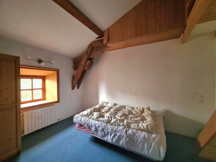 Image No.26-8 Bed House for sale