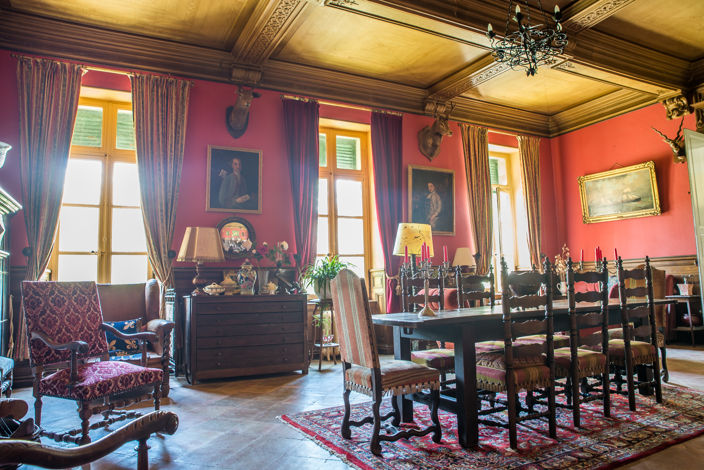 Image No.8-13 Bed Property for sale