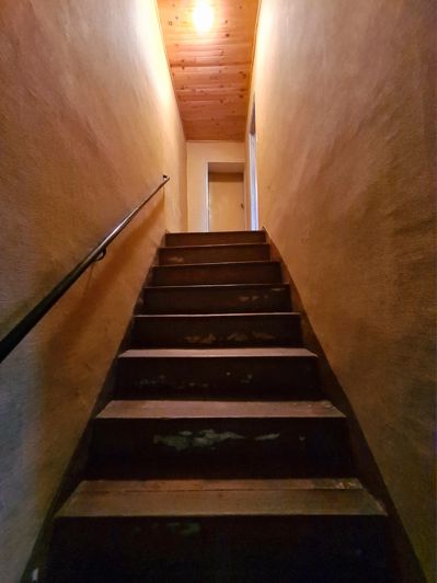 Image No.11-3 Bed House for sale