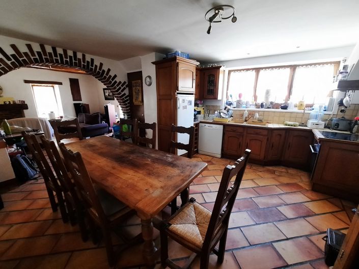 Image No.5-3 Bed House for sale