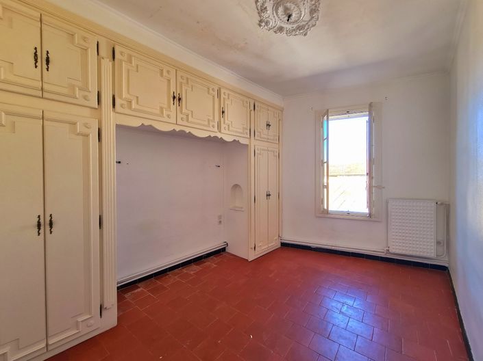 Image No.13-5 Bed House for sale