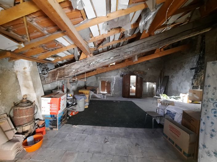 Image No.10-2 Bed House for sale