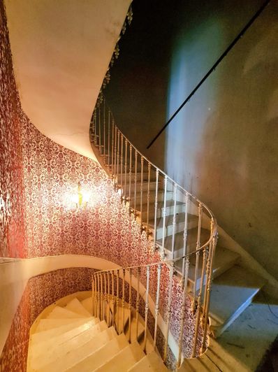 Image No.10-7 Bed House for sale