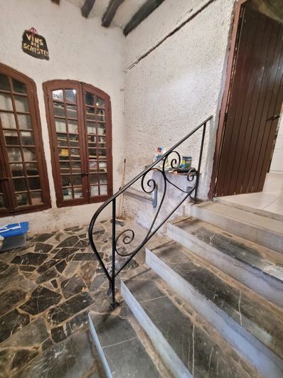 Image No.23-5 Bed Property for sale