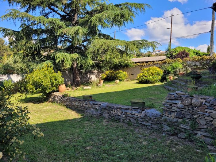 Image No.5-5 Bed Property for sale