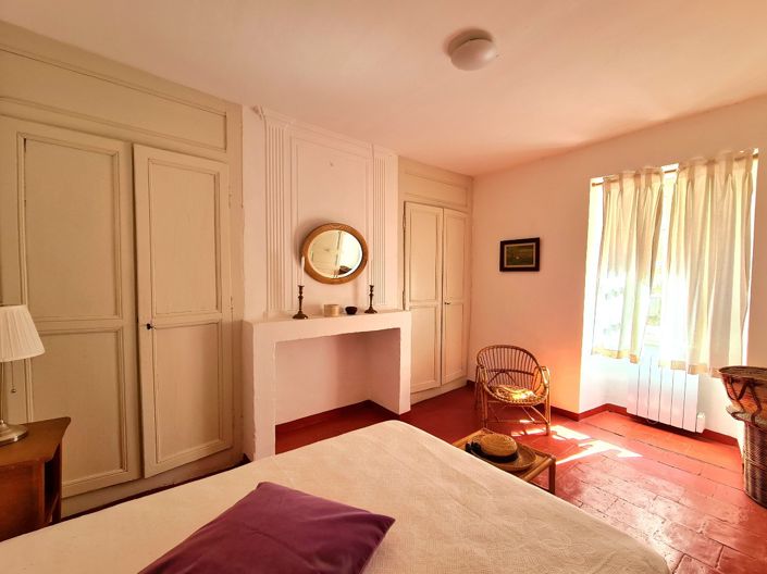 Image No.14-4 Bed House for sale