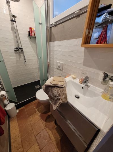 Image No.10-3 Bed House for sale