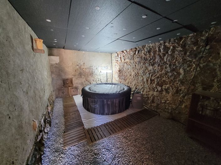 Image No.22-5 Bed House for sale