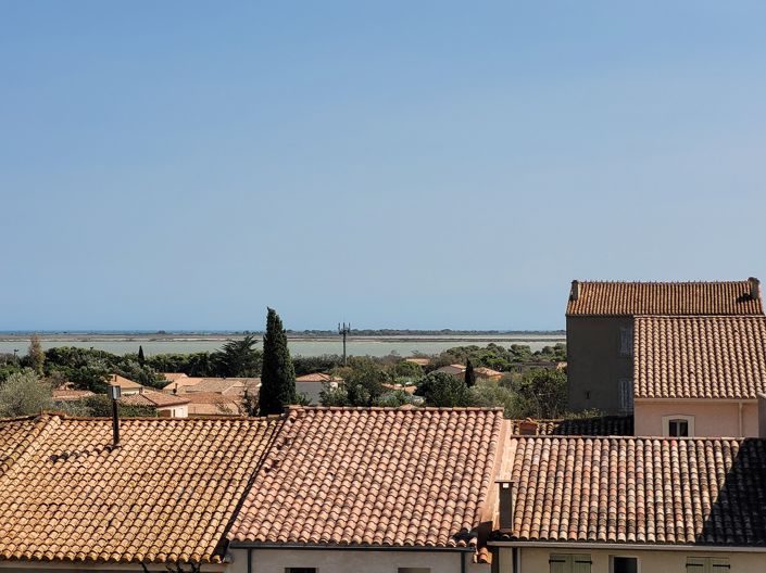 Image No.7-5 Bed House for sale