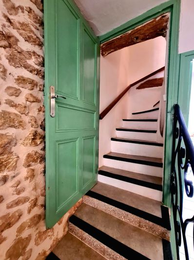 Image No.13-3 Bed House for sale