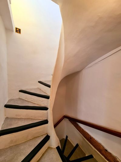 Image No.21-3 Bed House for sale