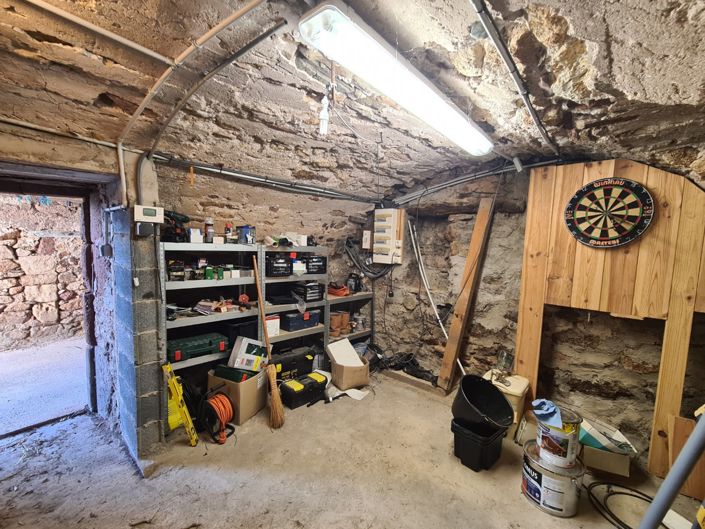 Image No.25-3 Bed House for sale