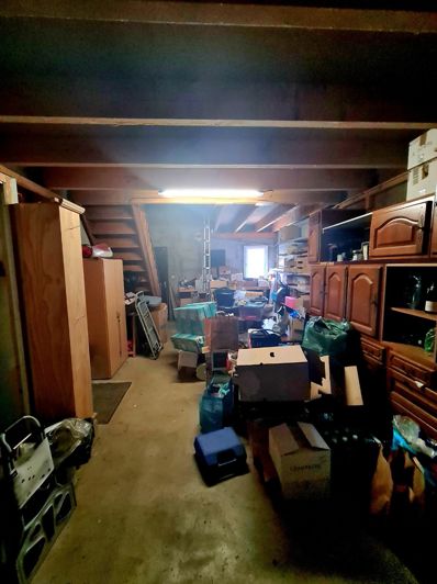 Image No.23-4 Bed Property for sale