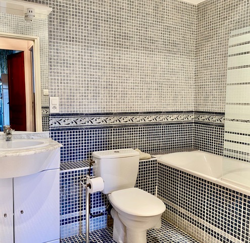 Image No.10-2 Bed Apartment for sale