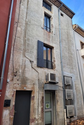 Image No.18-3 Bed Commercial for sale