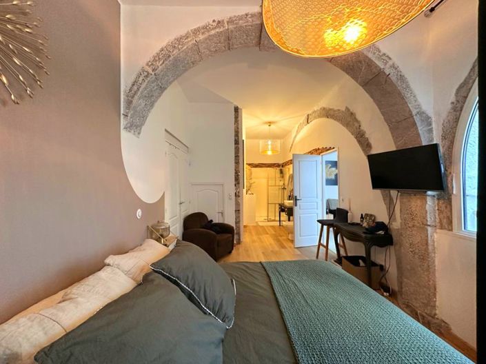 Image No.19-4 Bed Apartment for sale