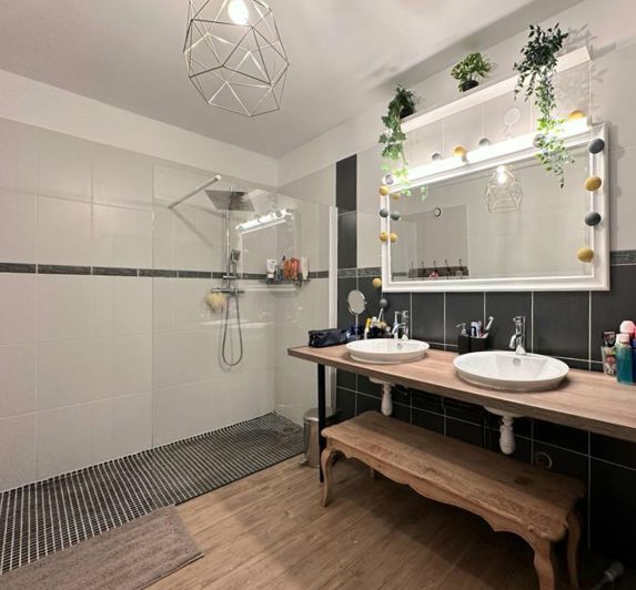 Image No.21-4 Bed Apartment for sale