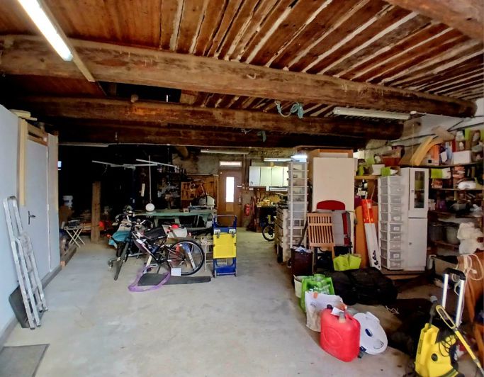 Image No.25-2 Bed House for sale