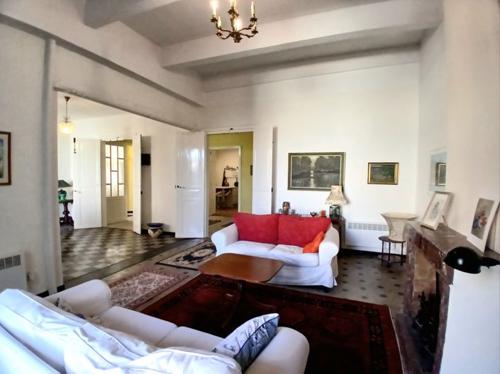 Image No.14-6 Bed House for sale