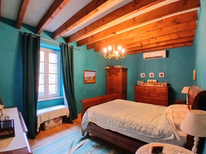 Image No.15-5 Bed House for sale