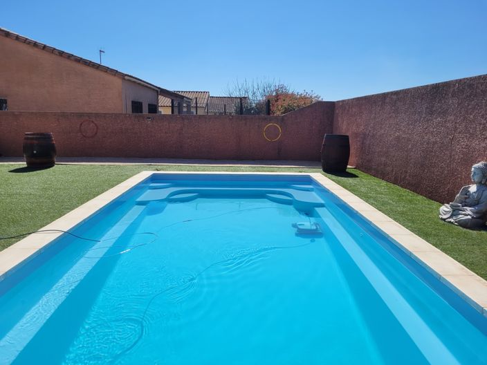 Image No.7-5 Bed Property for sale