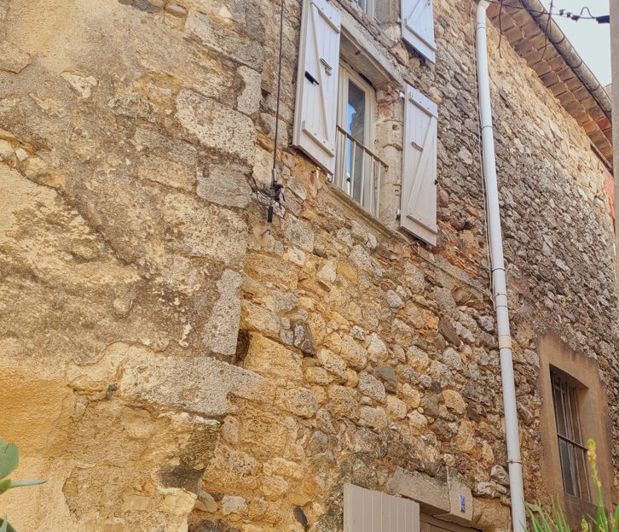Image No.1-2 Bed House for sale