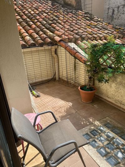 Image No.8-3 Bed House for sale