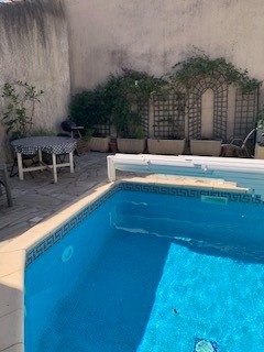 Image No.11-3 Bed House for sale