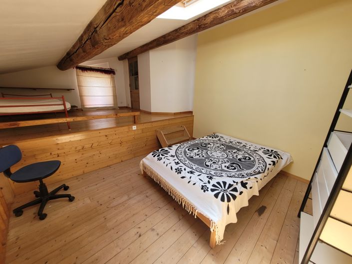 Image No.12-5 Bed House for sale