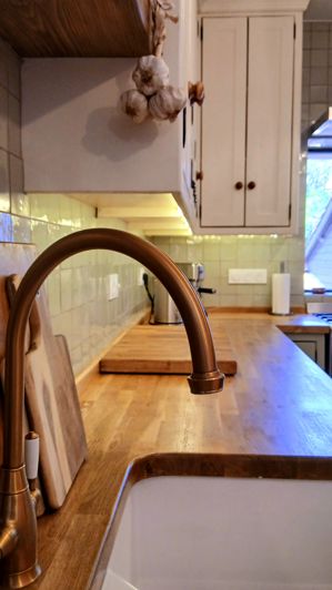 Image No.17-6 Bed Property for sale