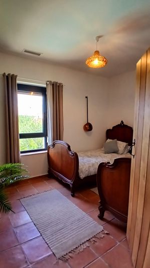 Image No.43-6 Bed Property for sale