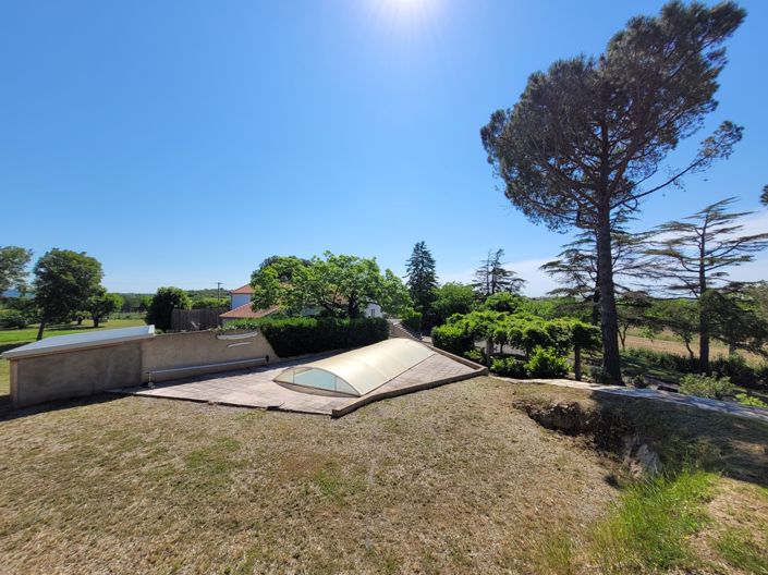 Image No.4-5 Bed Property for sale