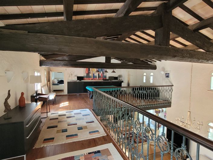 Image No.15-5 Bed Property for sale