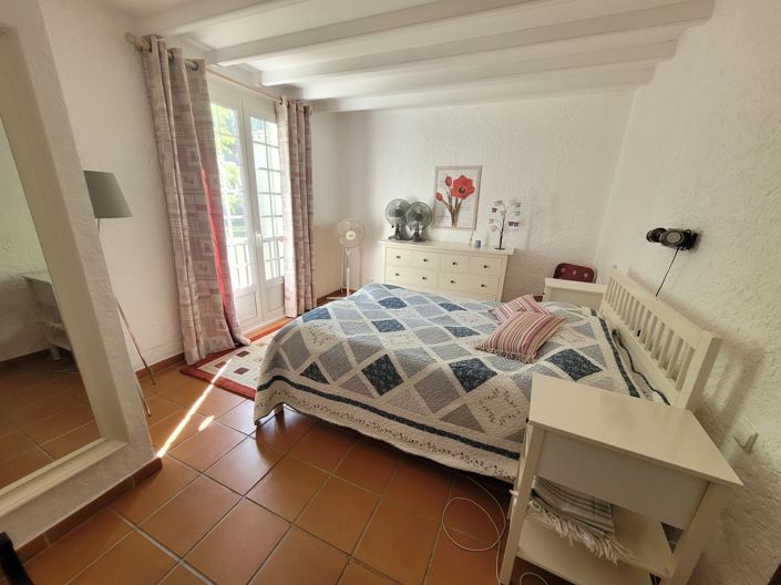 Image No.16-5 Bed Property for sale