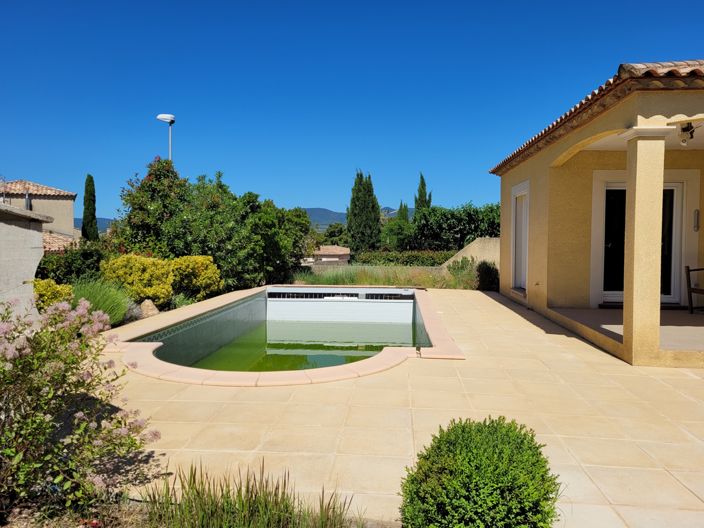 Image No.2-4 Bed Property for sale