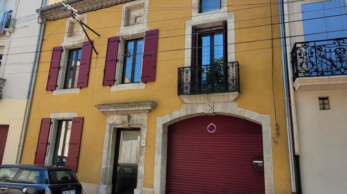 Image No.1-4 Bed Property for sale