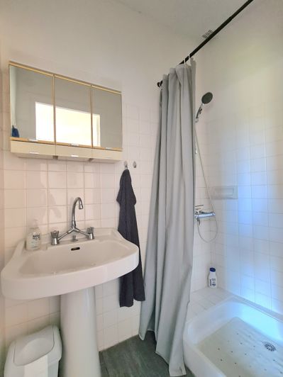 Image No.14-2 Bed House for sale