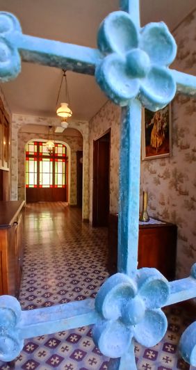 Image No.6-5 Bed House for sale