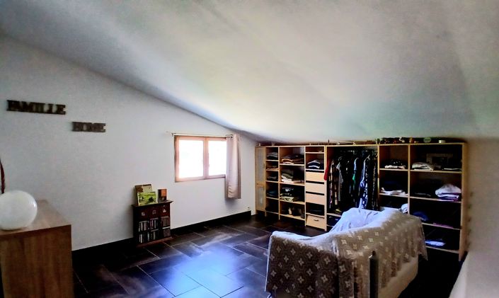 Image No.20-3 Bed Barn for sale