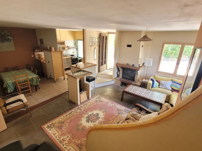 Image No.10-5 Bed House for sale