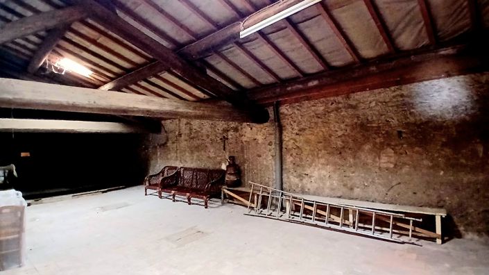 Image No.22-5 Bed House for sale