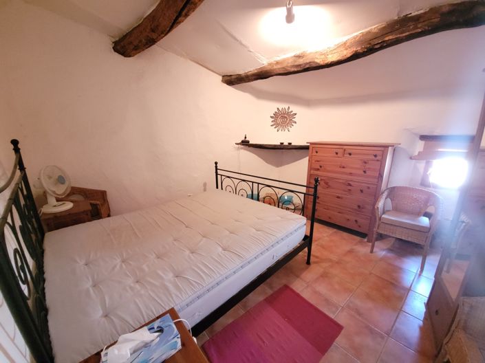 Image No.10-2 Bed House for sale