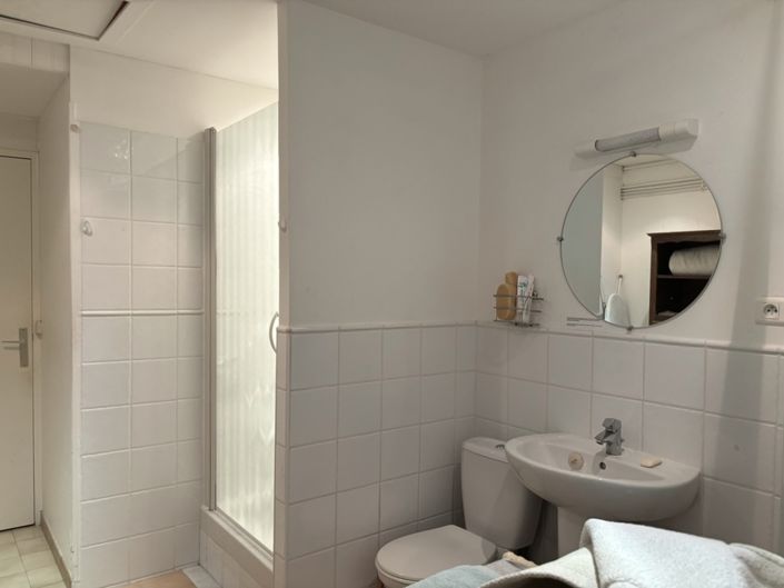 Image No.18-4 Bed Property for sale